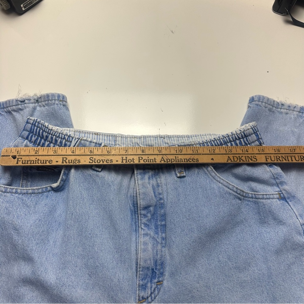 90s Y2K Dad Jeans Light Wash | Relaxed Straight Denim · Riders by Lee - Picture 10 of 13